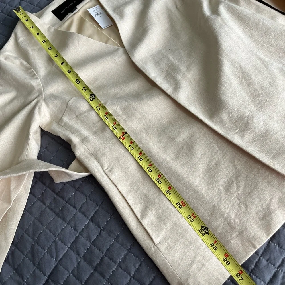 Banana Republic Cream Wrap Jacket - Picture 8 of 12